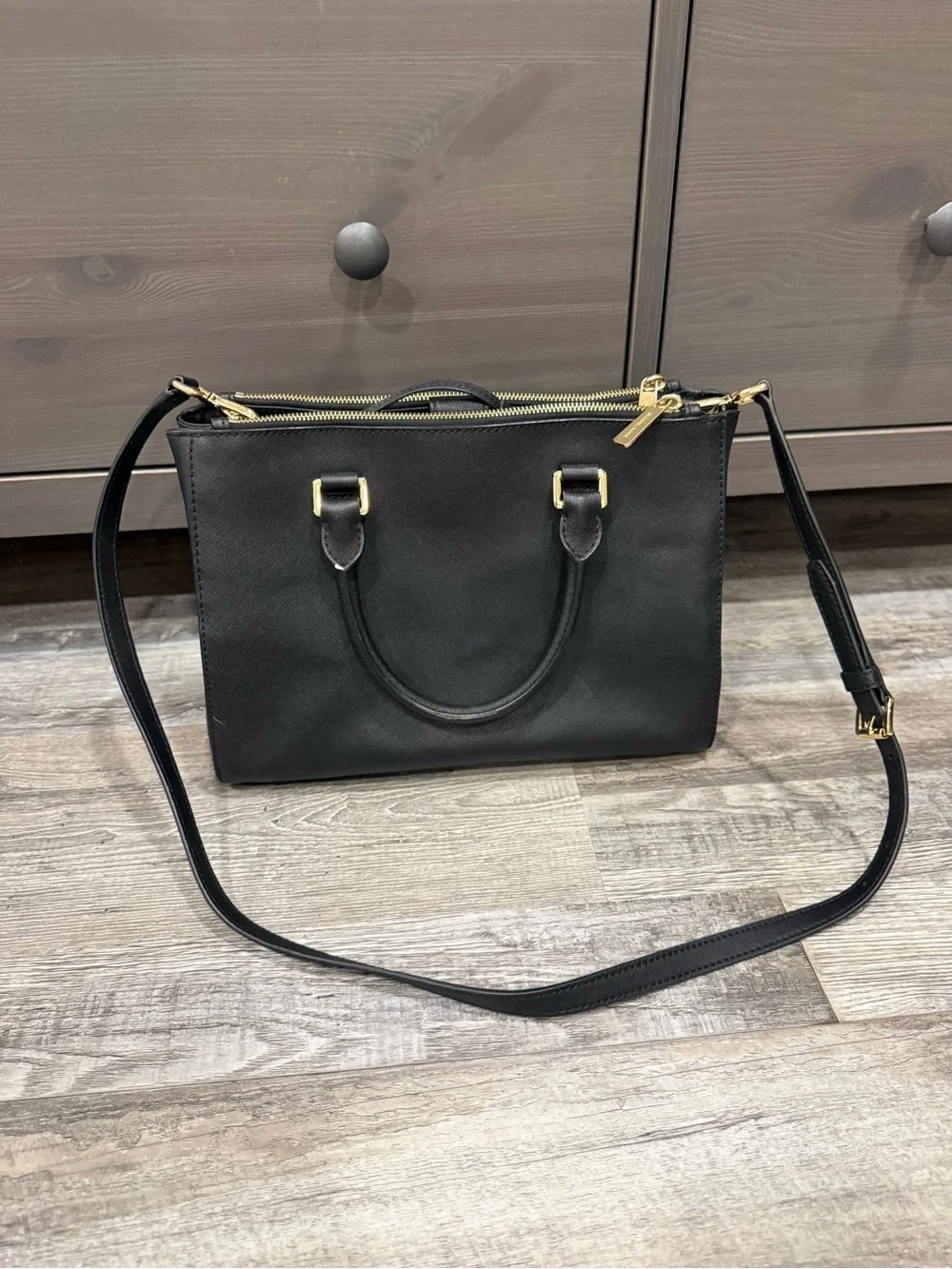 Michael Kors Black Saffiano Satchel with Gold Hardware - Picture 4 of 10